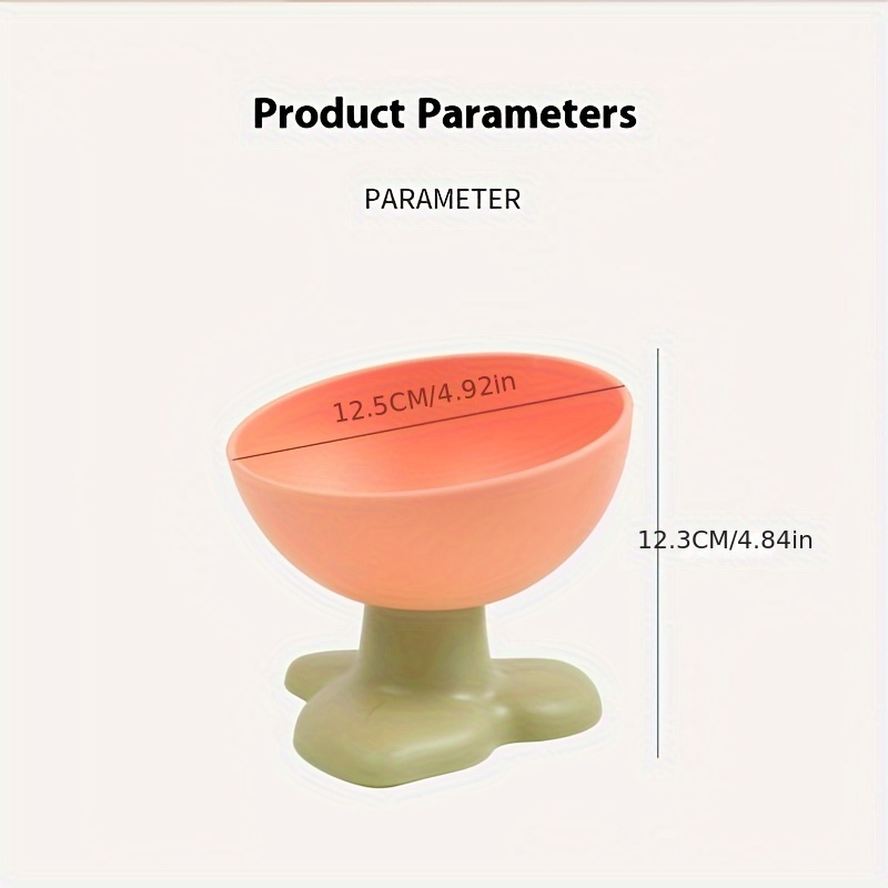 One non-slip base and anti-tipping angle pet booster bowl, made of non-toxic PP material.