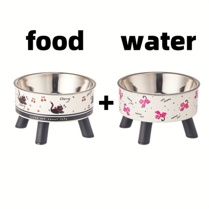Stainless steel feeder with non-slip base, 13.5 oz. Suitable for cats and small dogs.