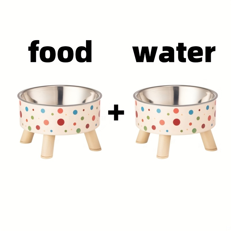 Stainless steel feeder with non-slip base, 13.5 oz. Suitable for cats and small dogs.