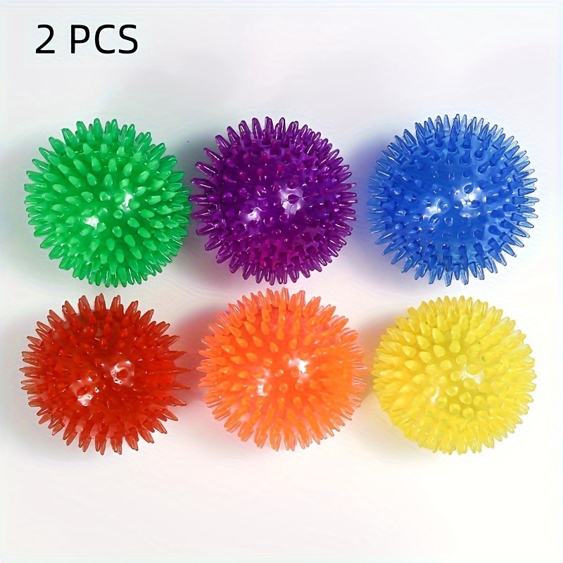 Two-pack of dog toy balls, suitable for medium, large and small dogs, durable.