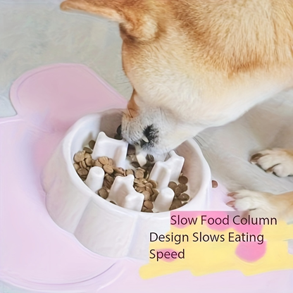 Slow-feed bowl suitable for small to medium-sized dogs - anti-tipping design, made of plastic